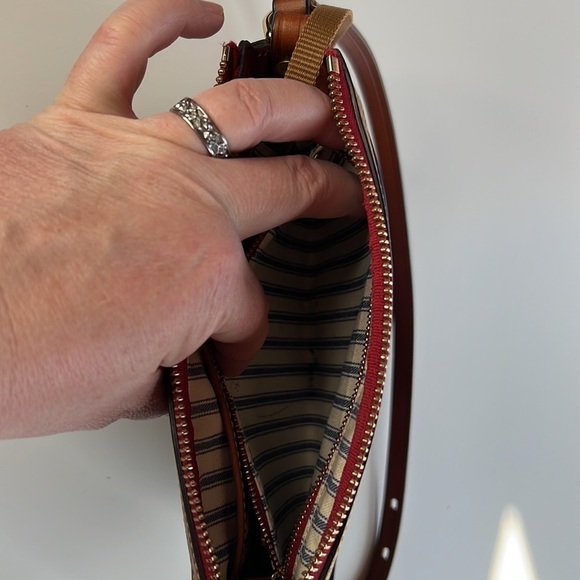 DOONEY & BOURKE Navy Crossbody Tan Leather Trim Adjustable Strap - Picture 12 of 15